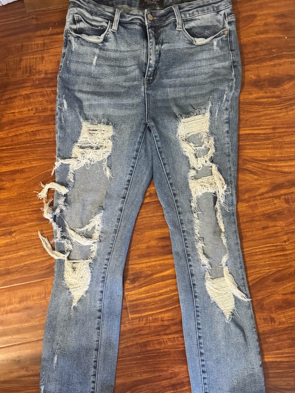 Judy Blue Light Blue Distressed Skinny Jeans